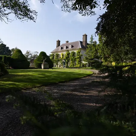 Gileston Manor Luxury B&B-3